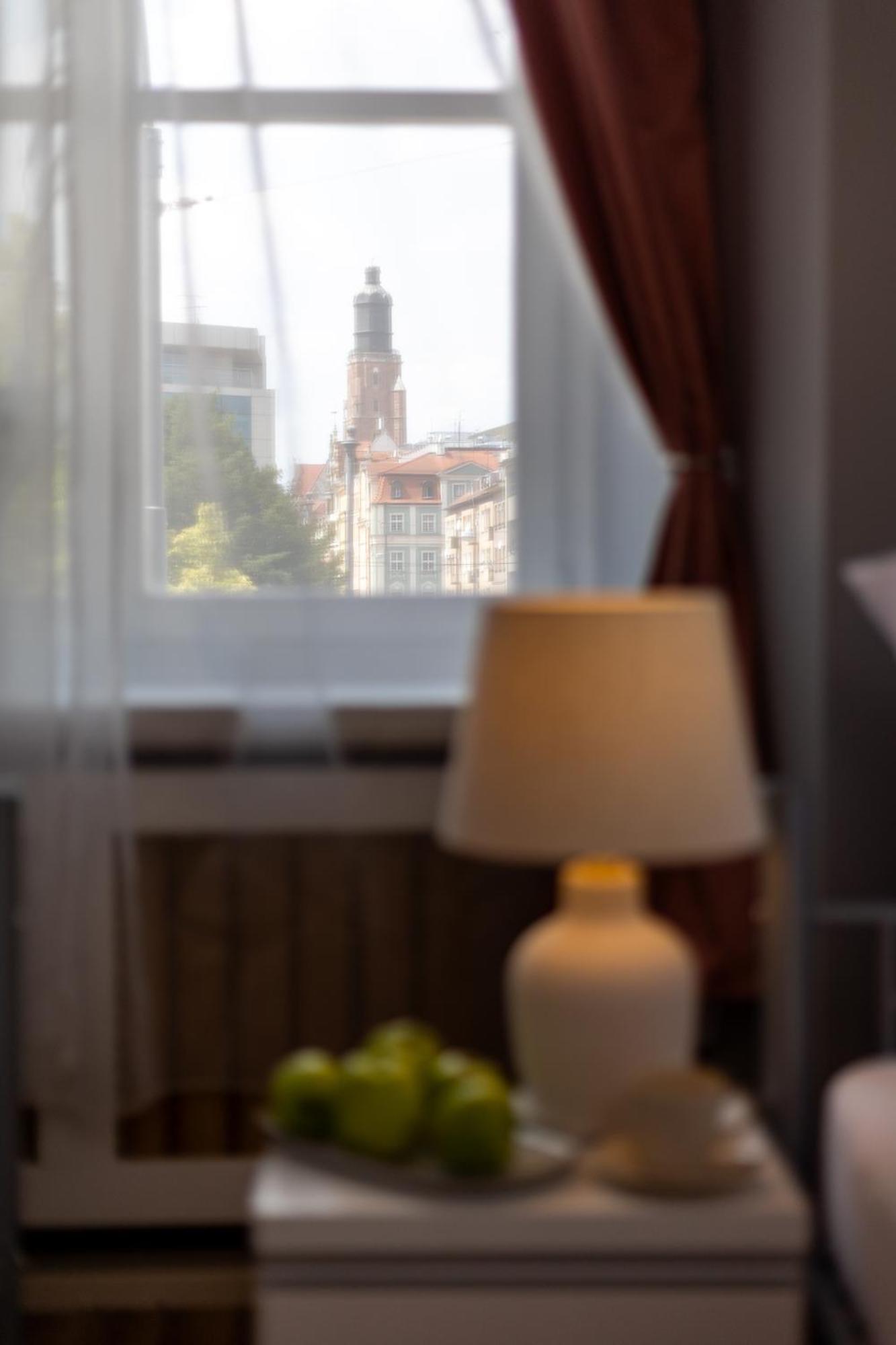 Hostel Krasnal Market Square Wroclaw Bagian luar foto