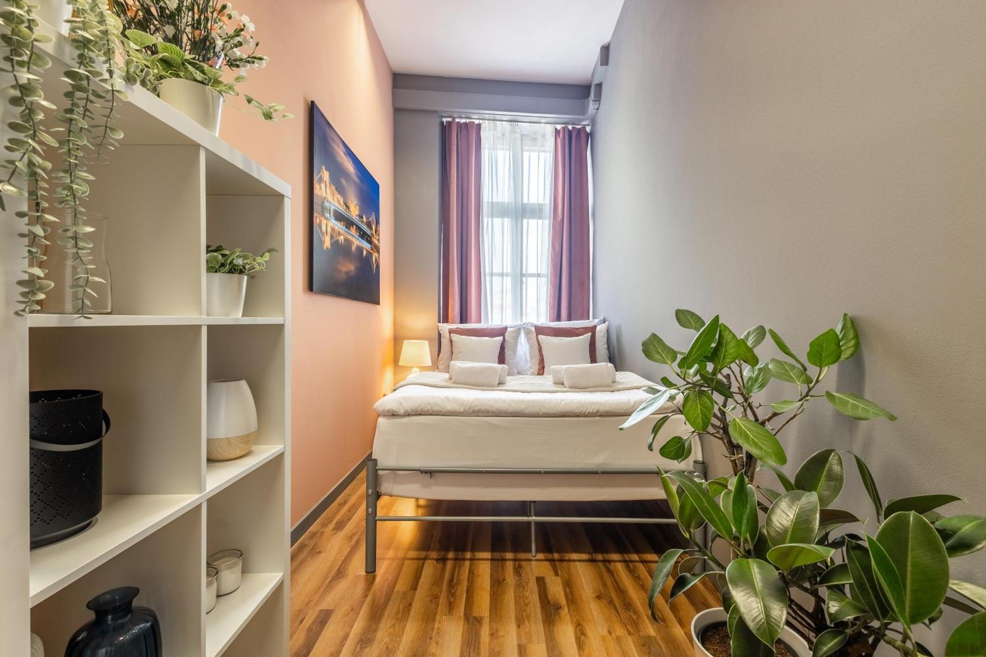 Hostel Krasnal Market Square Wroclaw Bagian luar foto